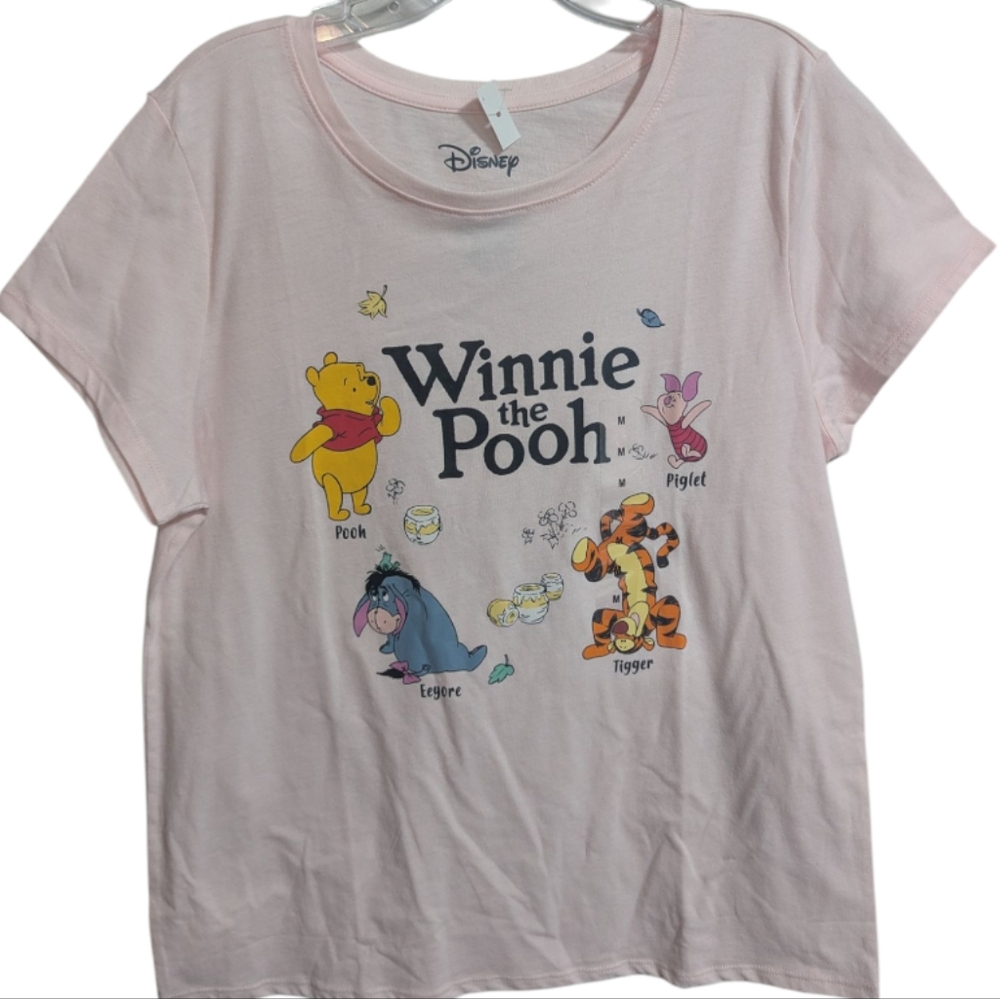 Disney Women's Winnie the Pooh Light Pink T-Shirt Medium NEW W-386